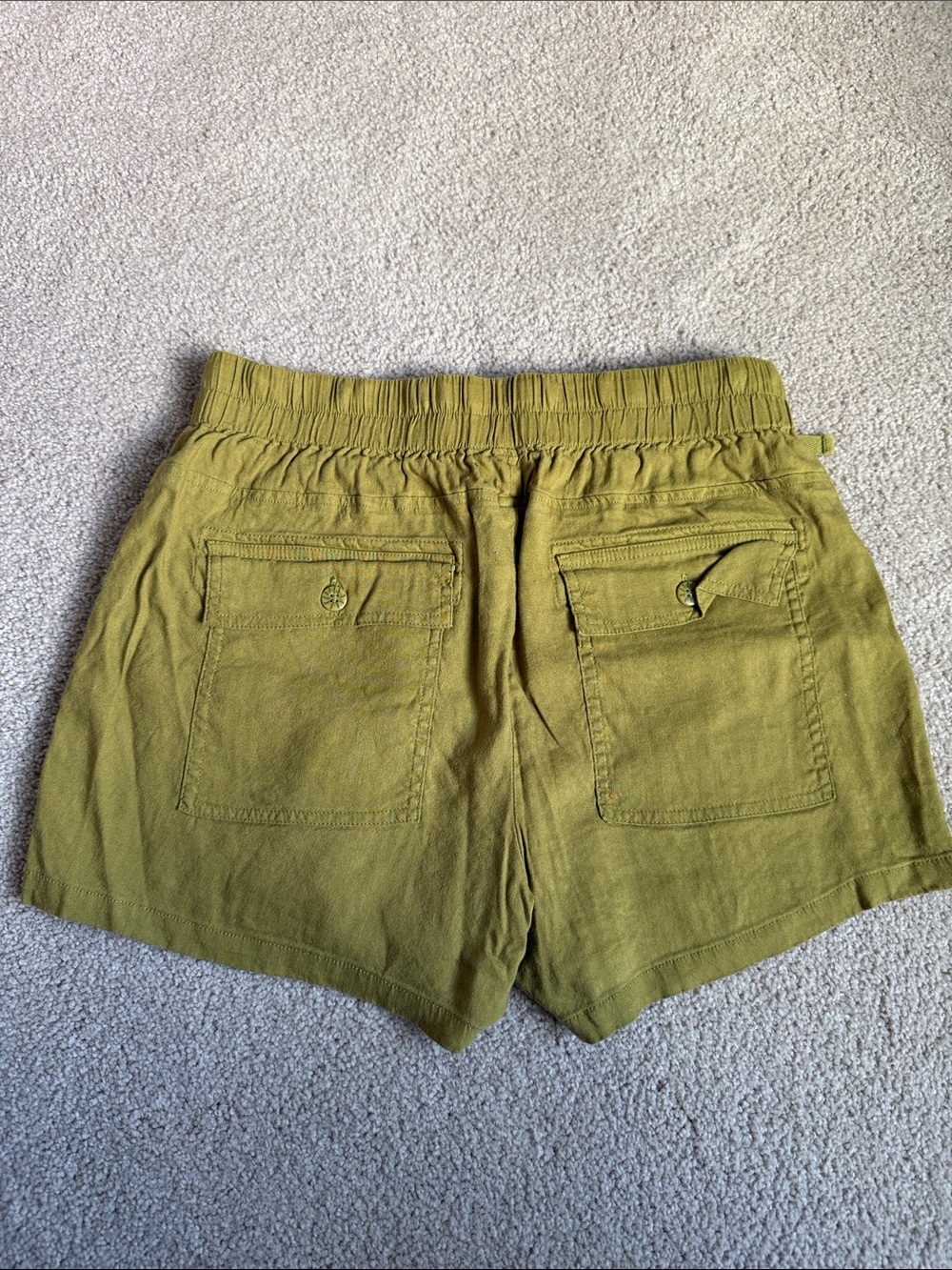 Kut from the Kloth Olive Drawstring Lounge Shorts - Picture 3 of 3
